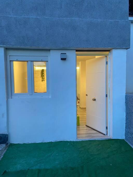 Loft, Muy Cerca De Playa Y Castillo Tamarit Tarragona Exteriör bild